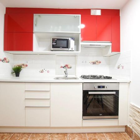 Ecostay Apartment Zoltan Street Budapest Bagian luar foto